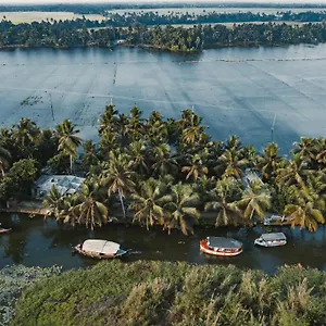 Amritara A Symphony Resort Mararikulam