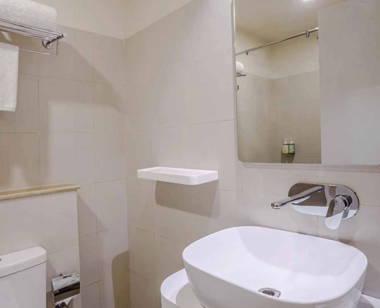 Bloom Hotel - Karol Bagh Delhi
